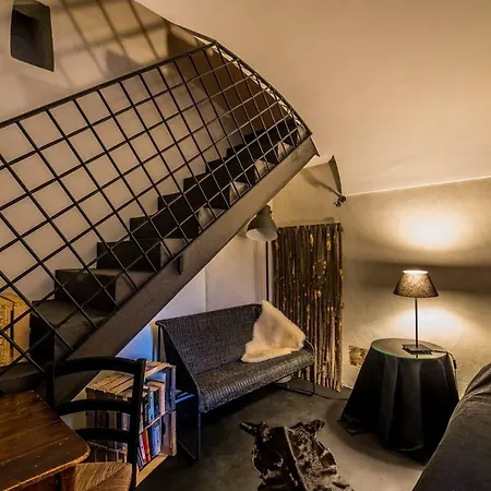 Cangiani Lägenhet *